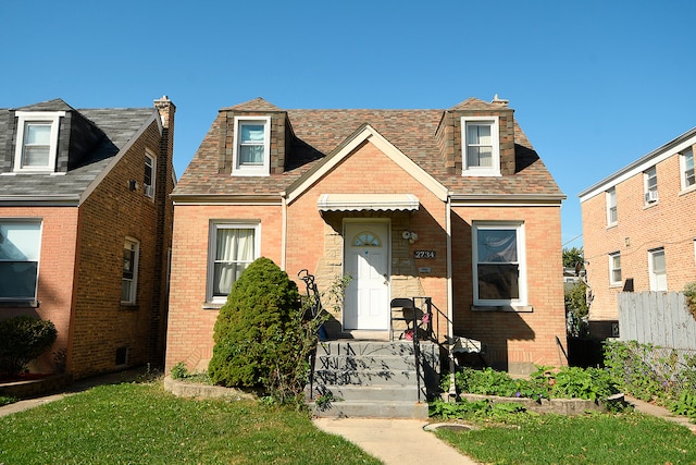 view of front of house featuring a front yard