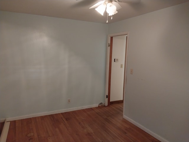 unfurnished room featuring light hardwood / wood-style floors and ceiling fan