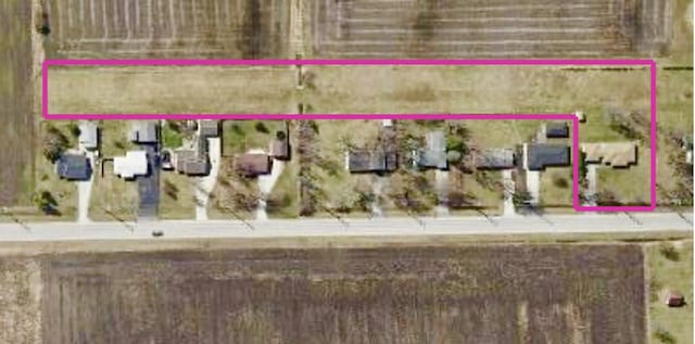 76 S 7000w Rd, Kankakee, IL 60901 - map / location featuring property parcel outlined