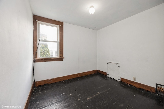 3545 Oak Ave, Brookfield, IL 60513 - empty room with baseboards