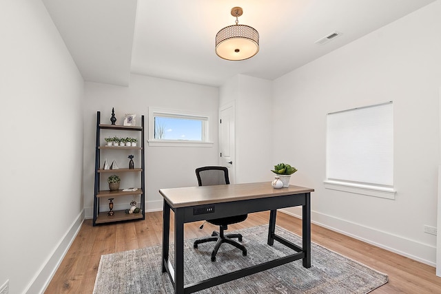 11060 Lizmore Ln Unit 27B, Orland Park, IL 60467 - office space with light wood finished floors and baseboards