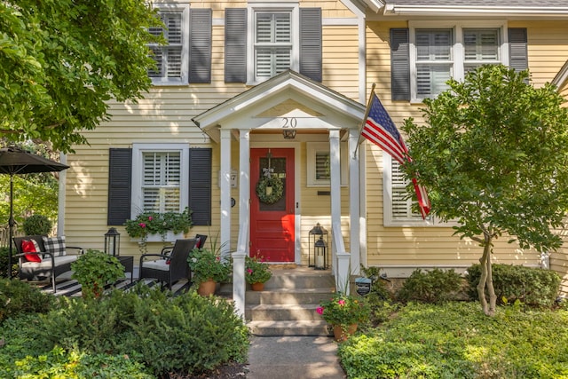 view of property entrance