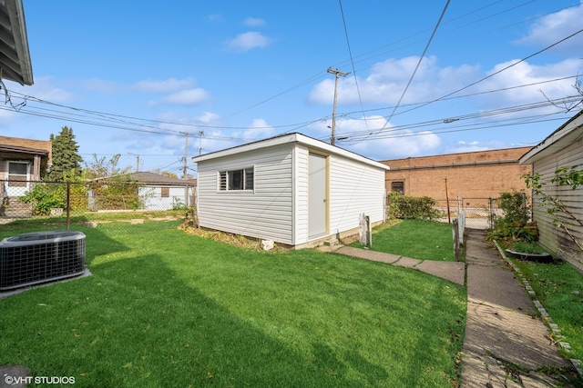 view of yard featuring central AC unit