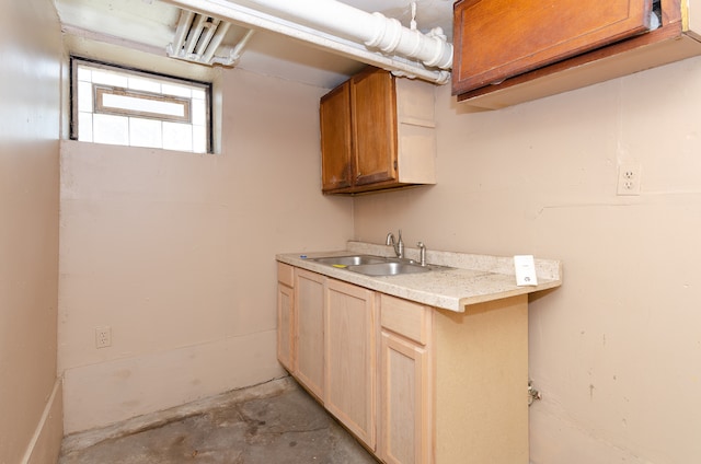 kitchen featuring sink