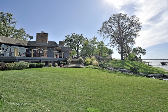 view of yard with a water view