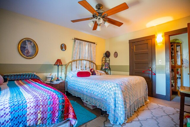 11971 W E Rd, Forreston, IL 61030 - bedroom featuring carpet and ceiling fan