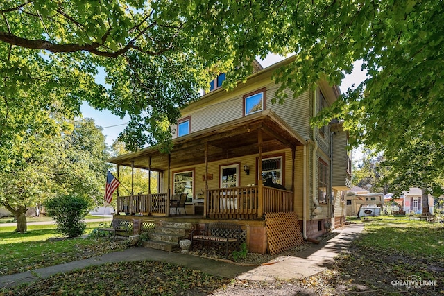 view of front of home featuring a porch