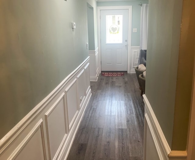 entryway featuring dark hardwood / wood-style floors