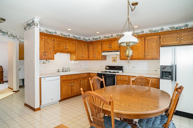 111 Village Woods Dr, Crete, IL 60417 - photo 13
