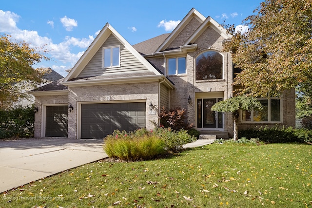 view of front of home with a front yard