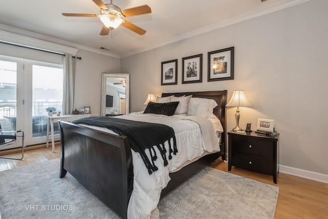 bedroom featuring ceiling fan, access to exterior, crown molding, and light hardwood / wood-style floors