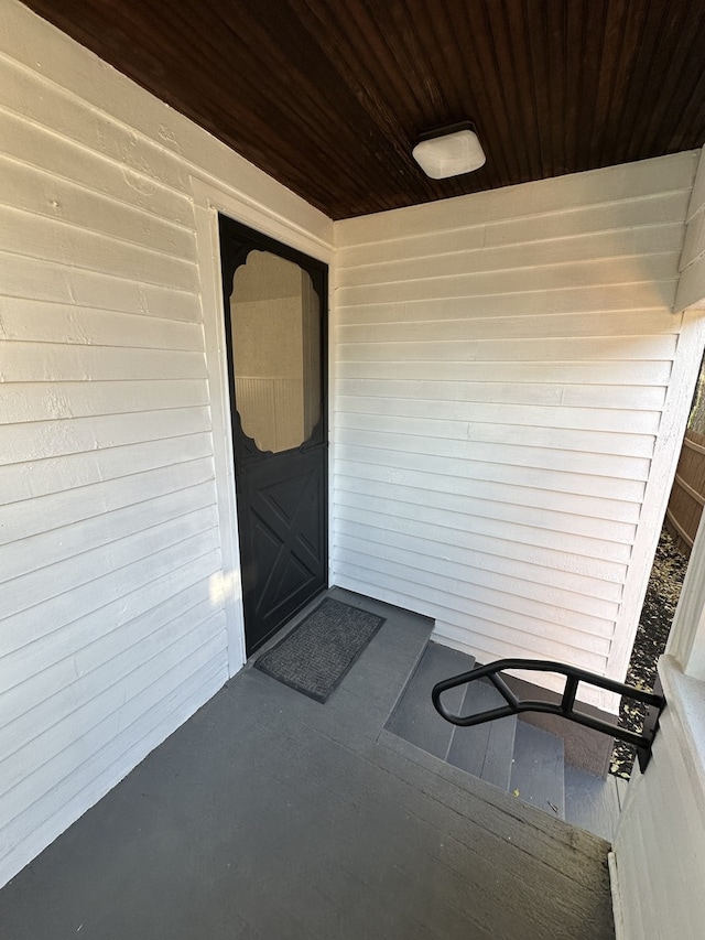 view of property entrance