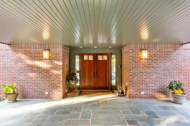 entrance to property with a porch