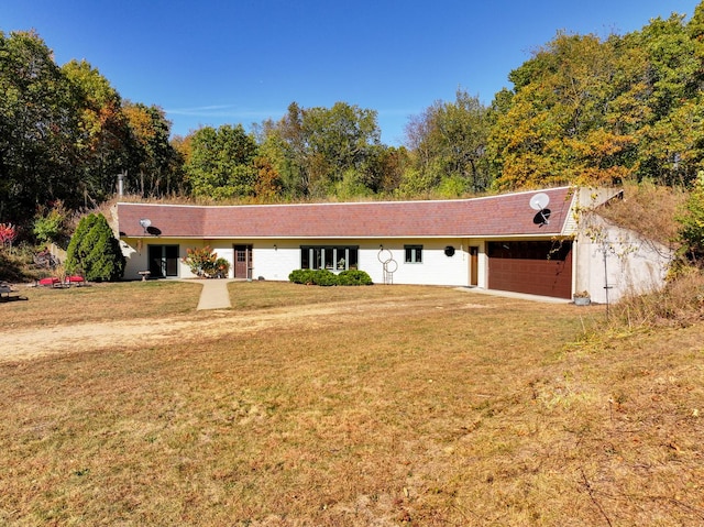 802 Union Rd, Harmon, IL 61042 - ranch-style house with a front yard