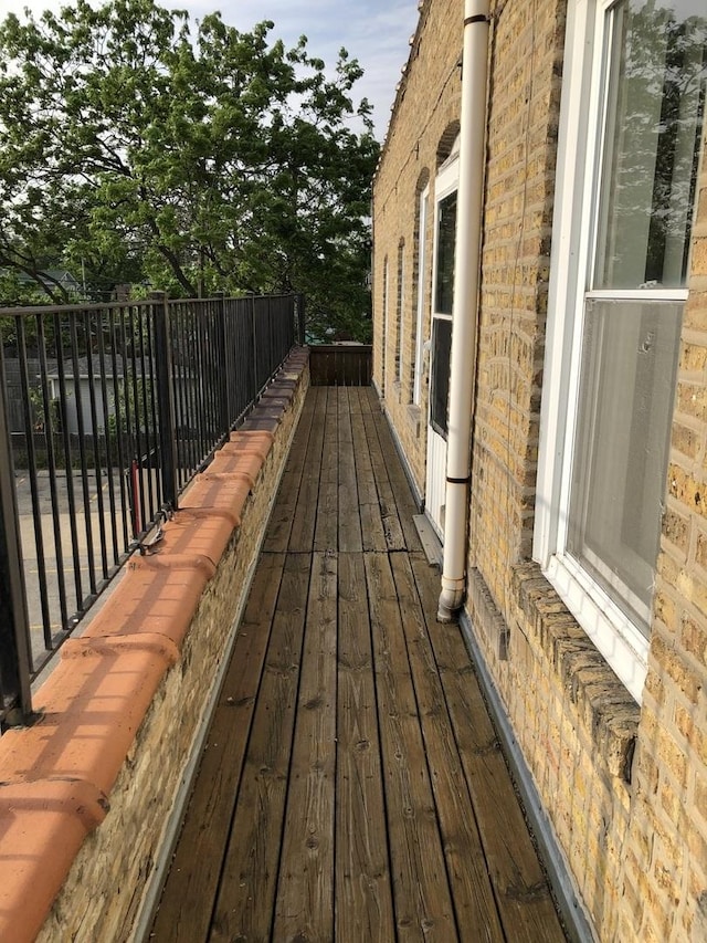 1813 Dempster St, Evanston, IL 60201 - view of wooden terrace