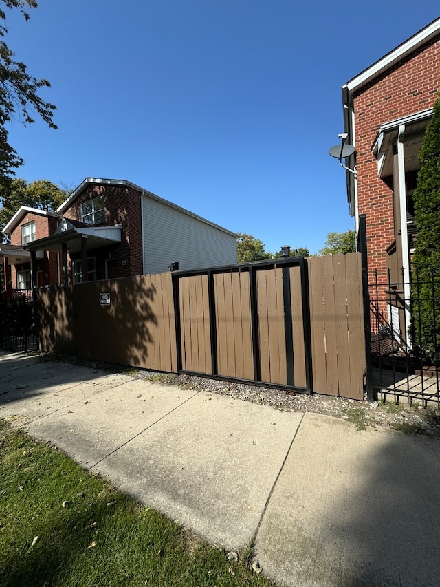 view of home's exterior