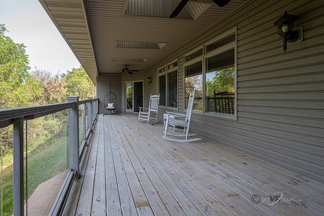 deck featuring ceiling fan