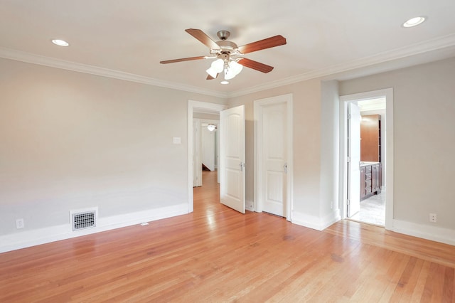 unfurnished bedroom featuring light hardwood / wood-style floors, ornamental molding, and ceiling fan