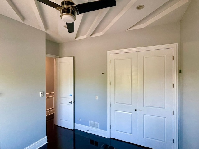 3407 S Calumet Ave, Chicago, IL 60616 - unfurnished bedroom featuring a closet and a ceiling fan