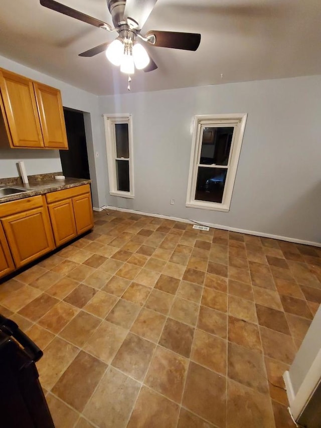 kitchen with ceiling fan