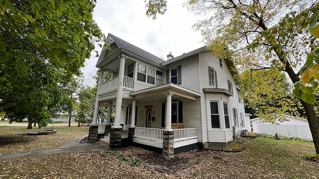 view of front of house featuring covered porch