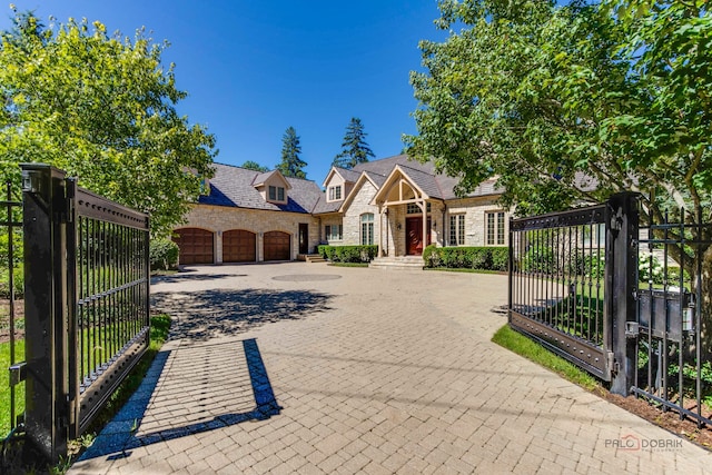 view of front facade with a garage