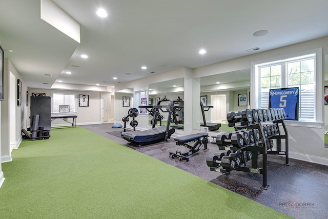 gym with carpet