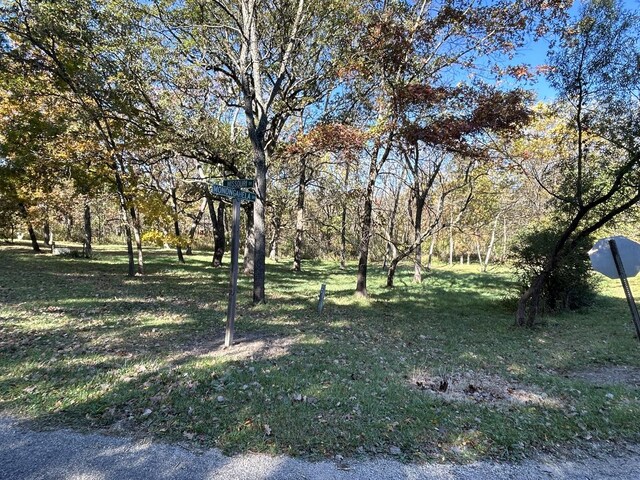 919 Missouri Dr, Dixon, IL 61021 - photo 17