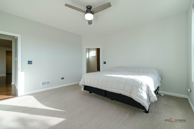 bedroom with carpet flooring and ceiling fan