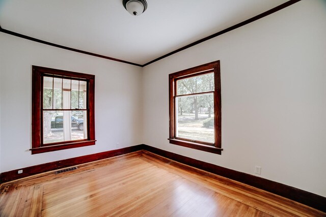 618 S Thomas St, Gilman, IL 60938 - photo 16