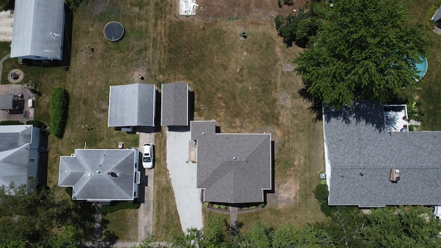 618 S Thomas St, Gilman, IL 60938 - photo 10