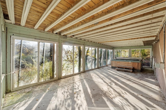 unfurnished sunroom with a healthy amount of sunlight