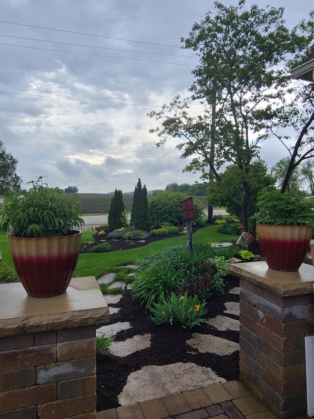 5995 W Clare Rd, Clare, IL 60111 - view of patio