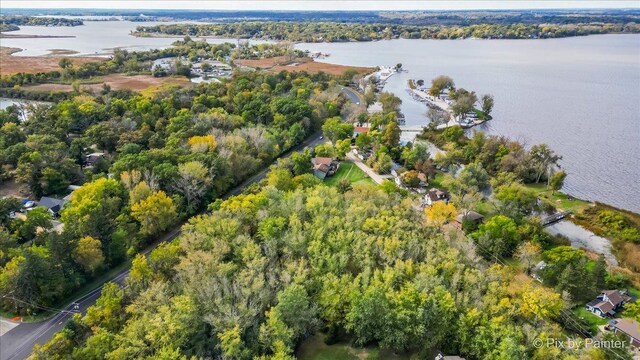 26583 W Lake Rd, Antioch, IL 60002 - photo 15