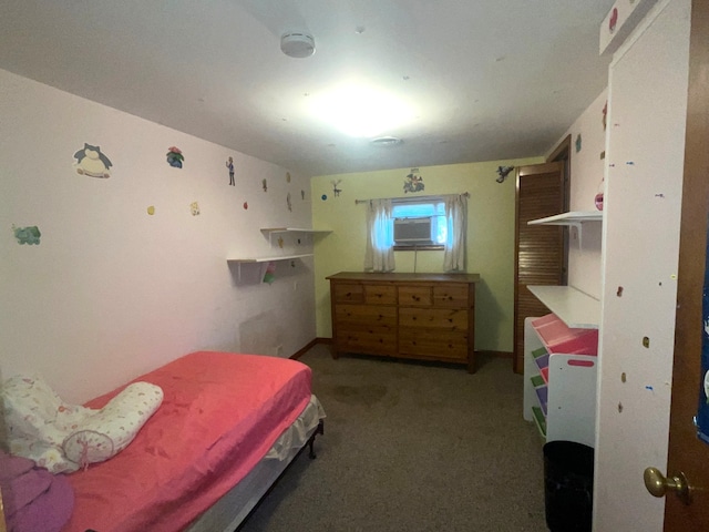 bedroom featuring carpet flooring