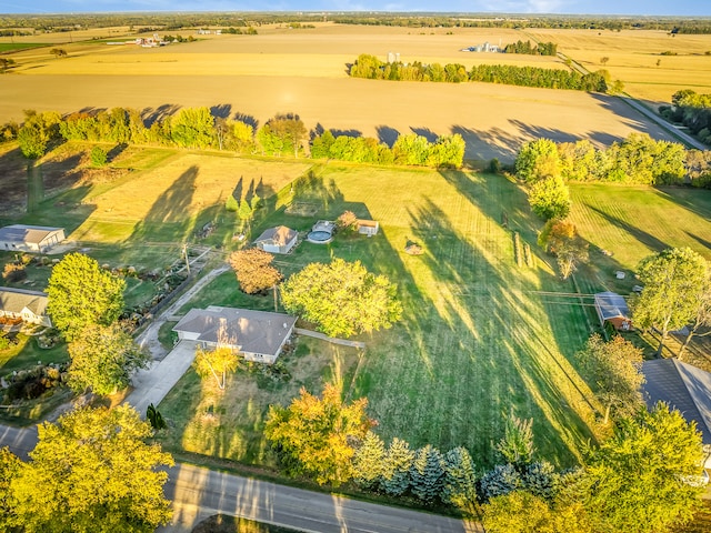 birds eye view of property featuring a rural view