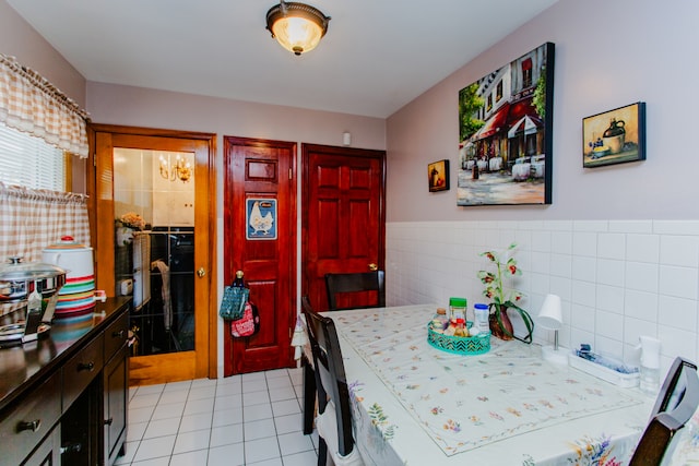 dining room with light tile patterned floors