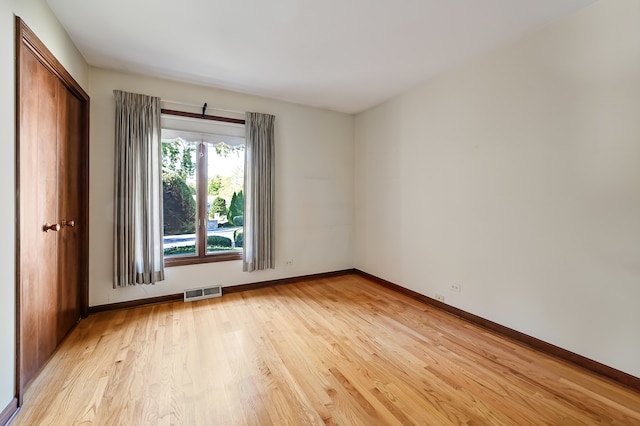 empty room featuring light hardwood / wood-style flooring