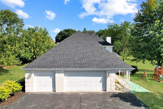 view of detached garage