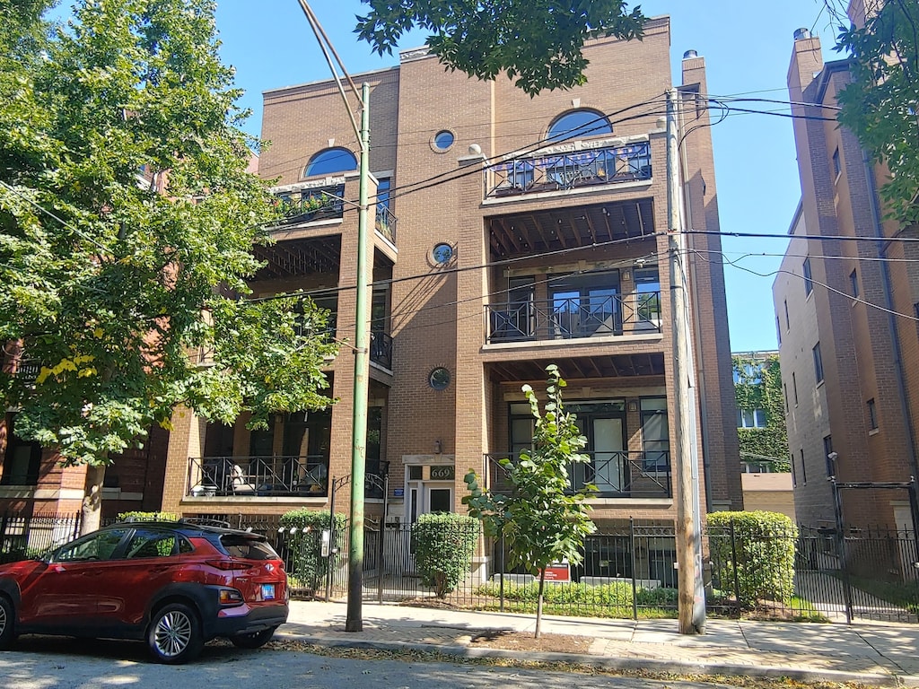 view of building exterior