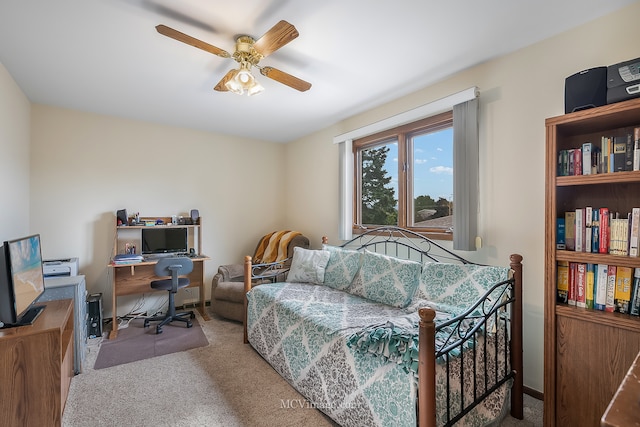 bedroom featuring carpet floors and ceiling fan