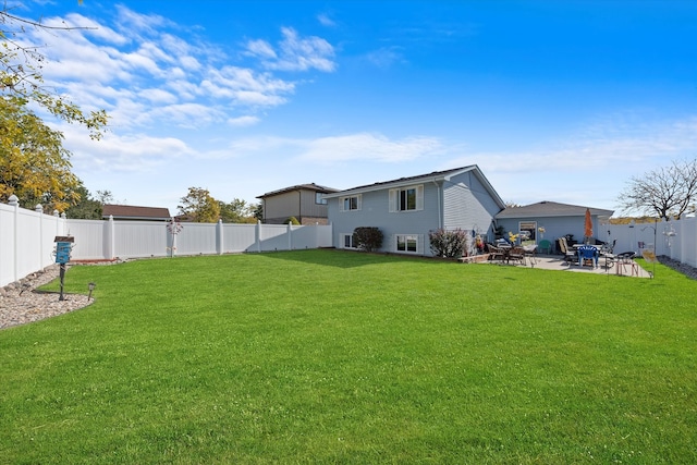 view of yard with a patio area