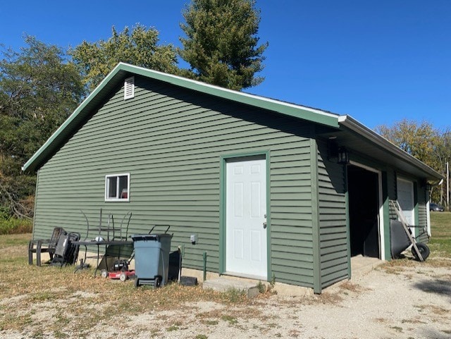 view of side of property