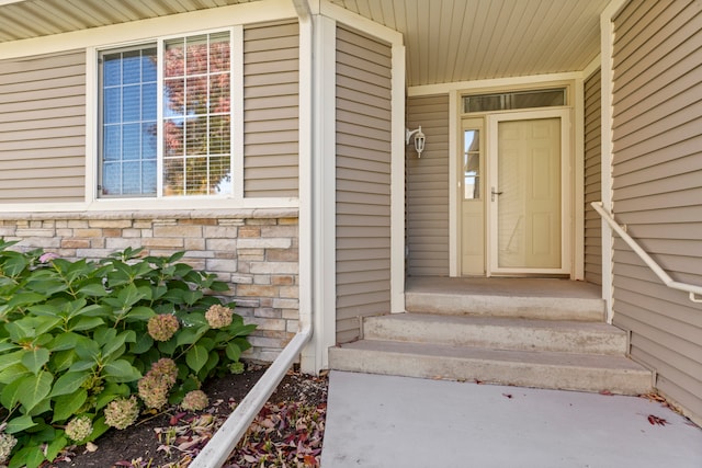 view of property entrance