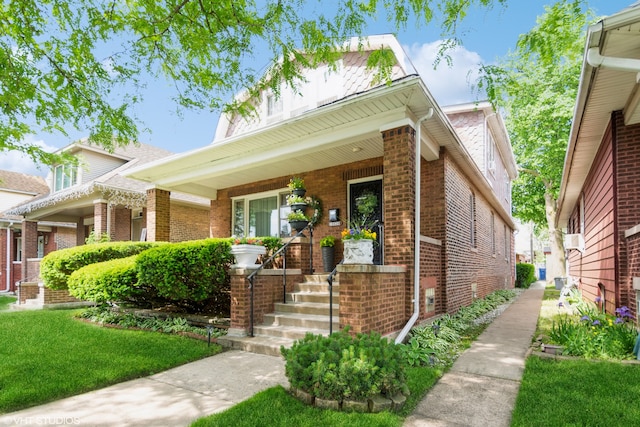 view of front of home featuring a porch