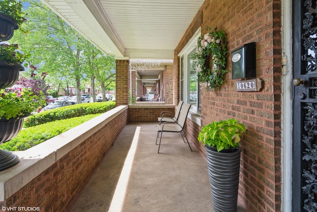 balcony with a porch