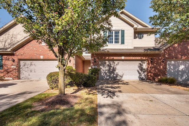 view of front facade with a garage