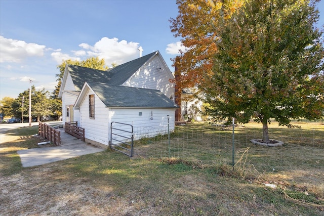 view of property exterior