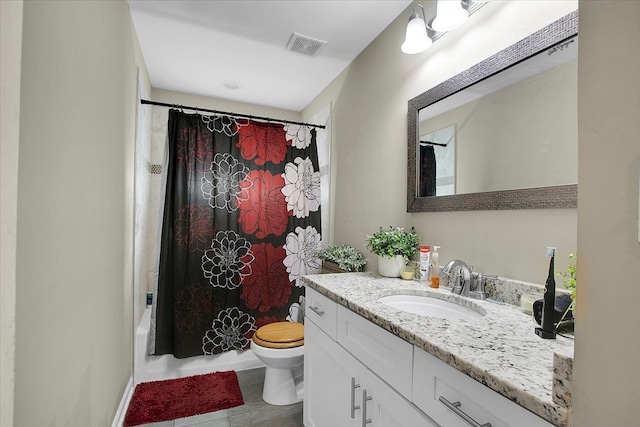 full bathroom featuring toilet, vanity, and shower / bathtub combination with curtain