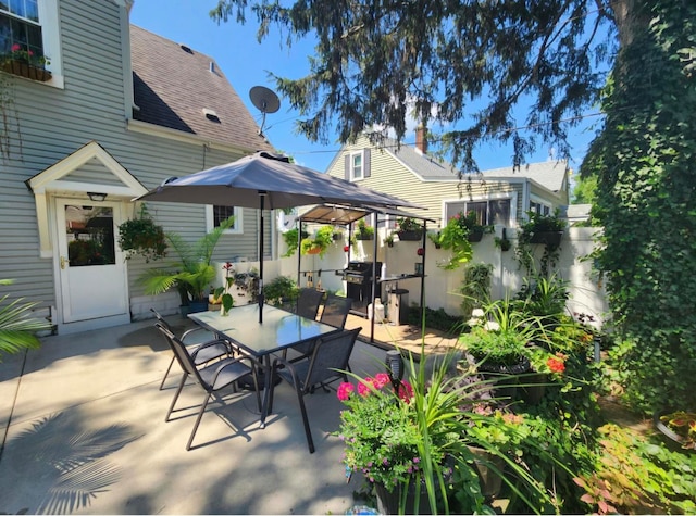 view of patio featuring area for grilling